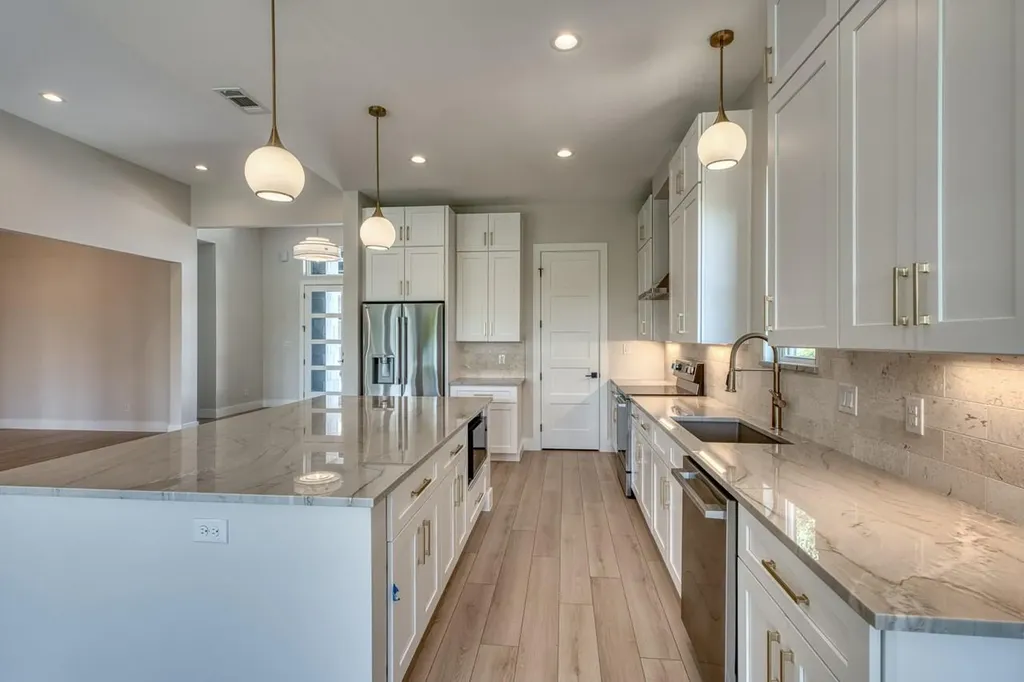1310 Cats Eye Horseshoe Bay TX 78657