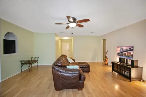 1609 Woodhill Drive Round Rock TX 78681