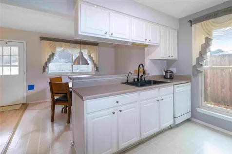 1609 Woodhill Drive Round Rock TX 78681