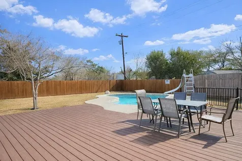 1609 Woodhill Drive Round Rock TX 78681