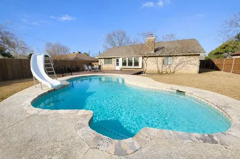 1609 Woodhill Drive Round Rock TX 78681