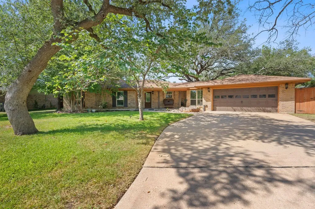 2002 Terry Lane Georgetown TX 78628