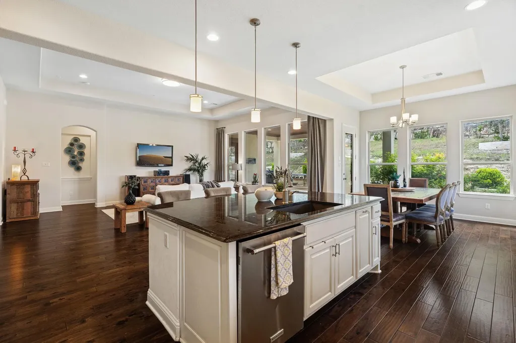 308 Ansley Cove Austin TX 78738