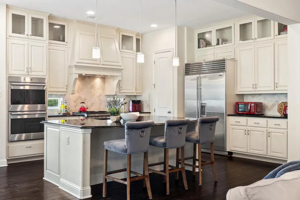 308 Ansley Cove Austin TX 78738