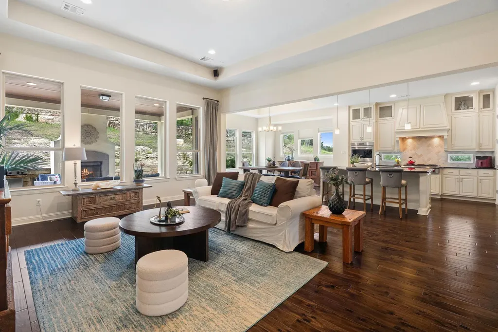 308 Ansley Cove Austin TX 78738
