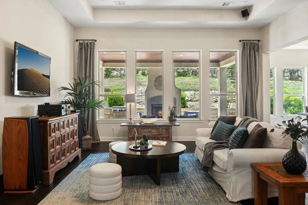 308 Ansley Cove Austin TX 78738