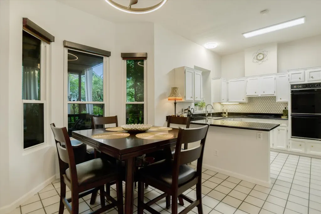 8109 Flashpan Cove Austin TX 78729