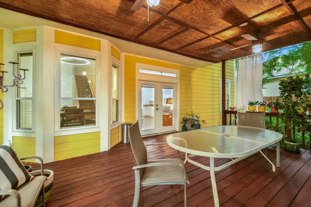 8109 Flashpan Cove Austin TX 78729