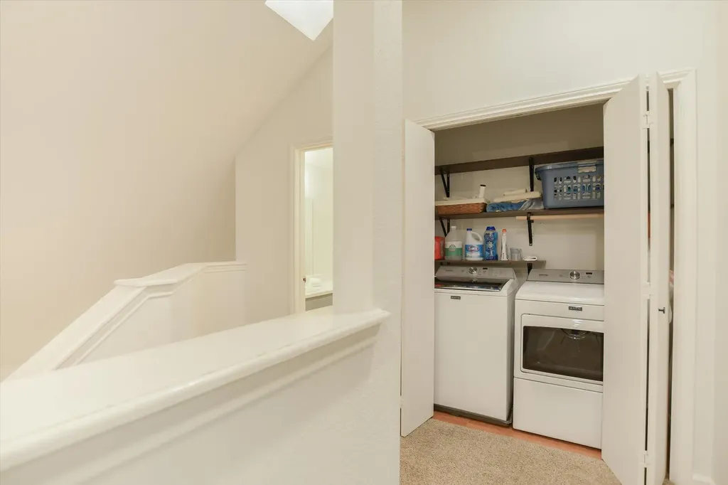 8109 Flashpan Cove Austin TX 78729