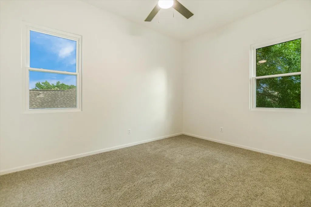 8109 Flashpan Cove Austin TX 78729