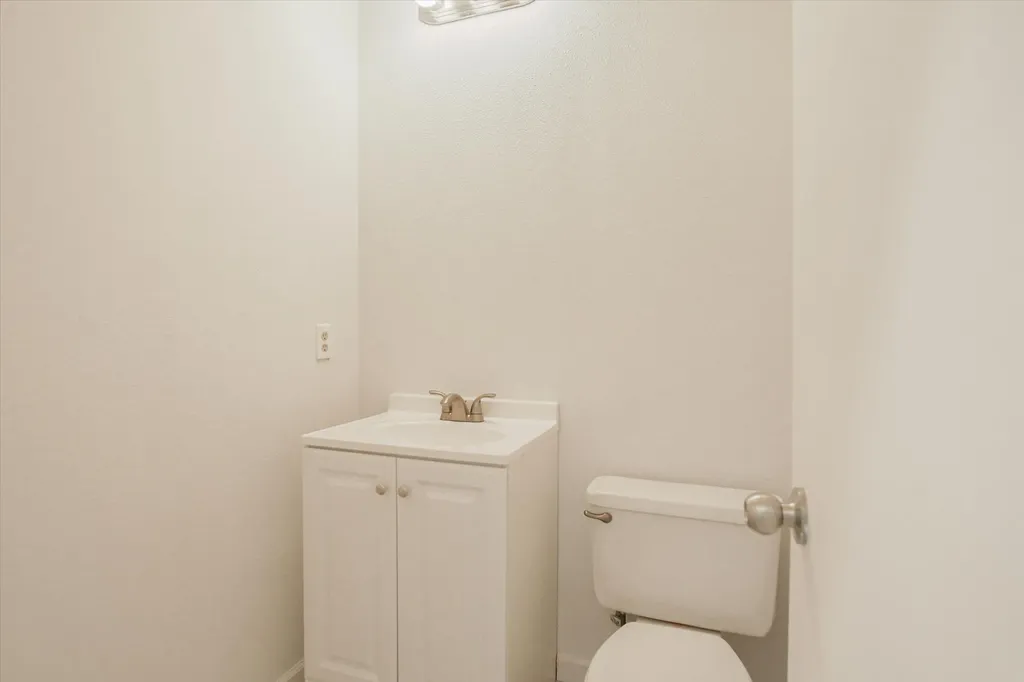 8109 Flashpan Cove Austin TX 78729