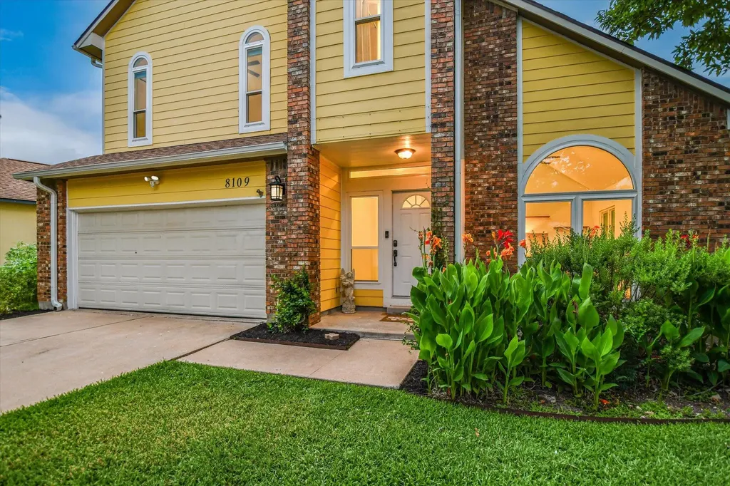 8109 Flashpan Cove Austin TX 78729