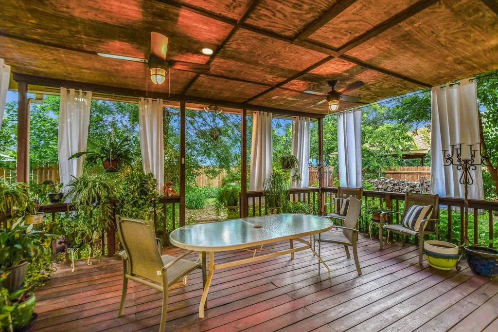 8109 Flashpan Cove Austin TX 78729
