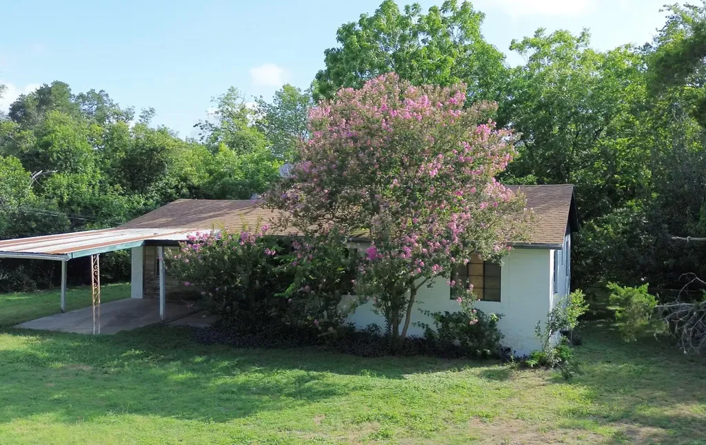 1806 Fortview Road Austin TX 78704