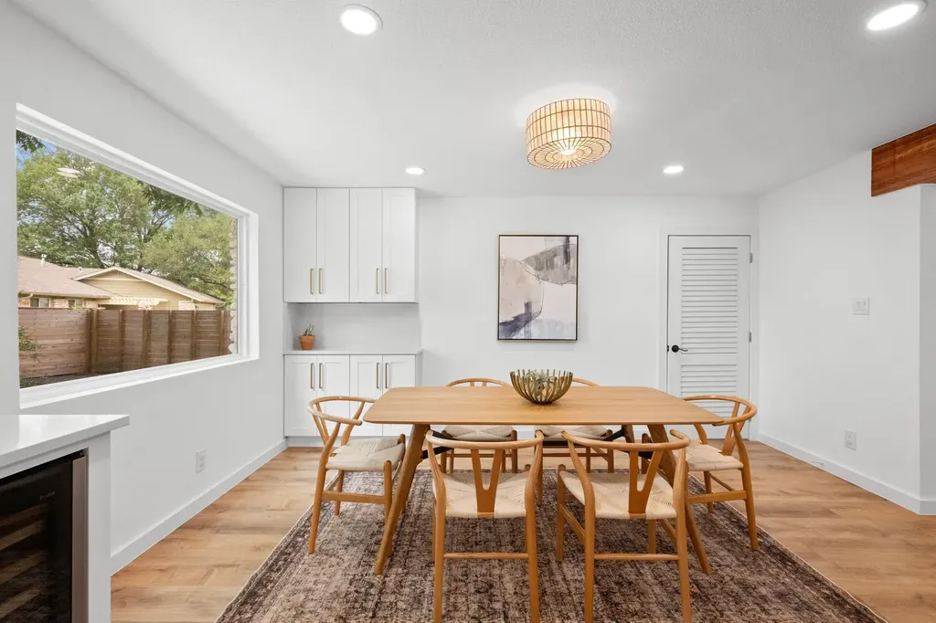 6304 Berkeley Cove Austin TX 78745