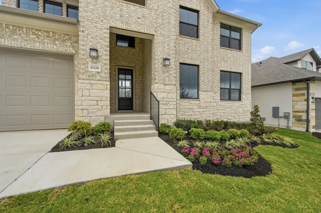 8108 Sarcelle Drive Austin TX 78738