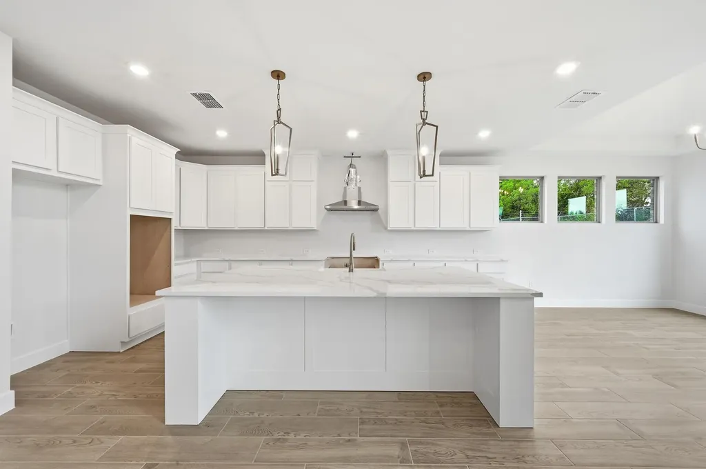 8108 Sarcelle Drive Austin TX 78738
