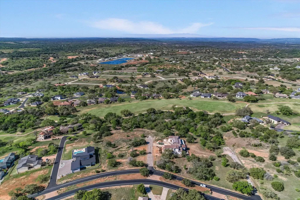 108 Ridgeway Horseshoe Bay TX 78657