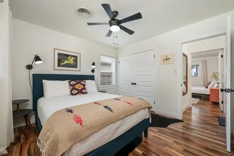 1107 E 17th Street Georgetown TX 78626