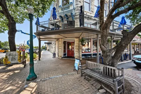 1107 E 17th Street Georgetown TX 78626