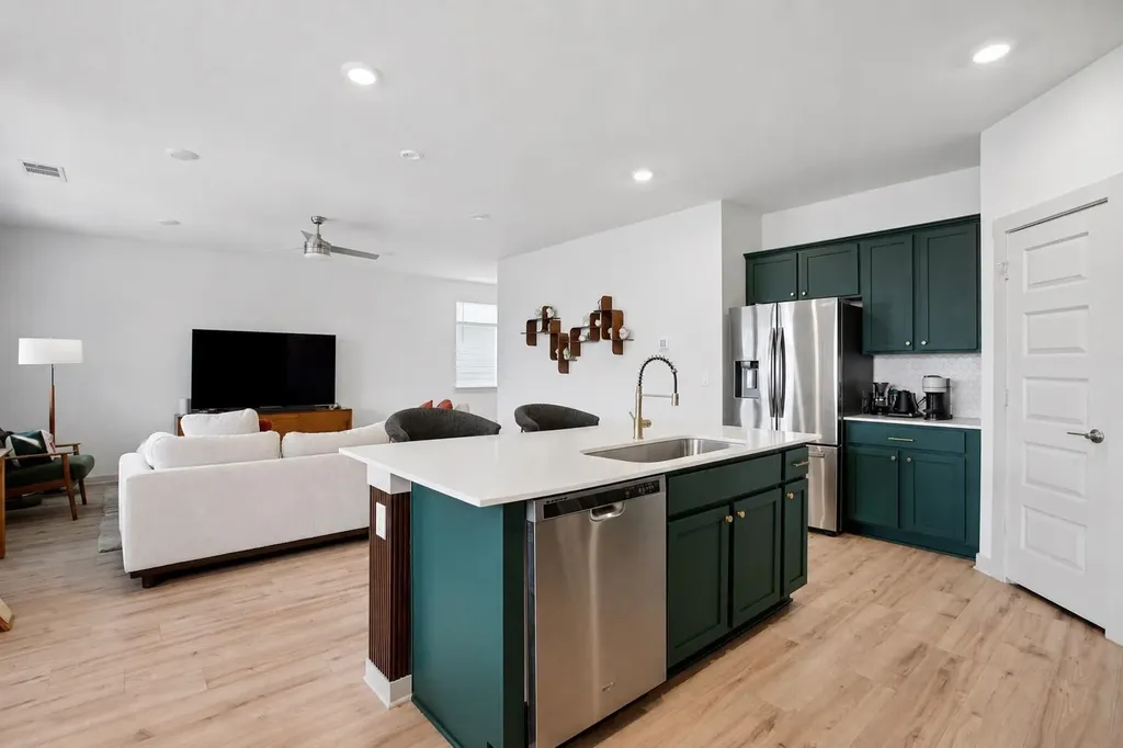 204 Cupreata Lane Leander TX 78641