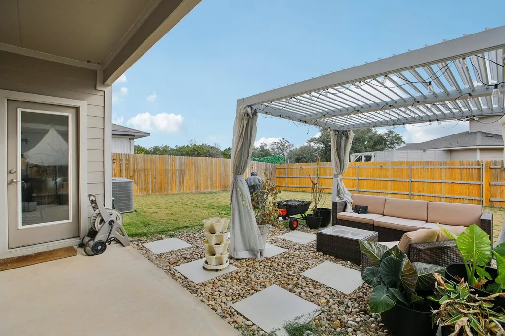 204 Cupreata Lane Leander TX 78641