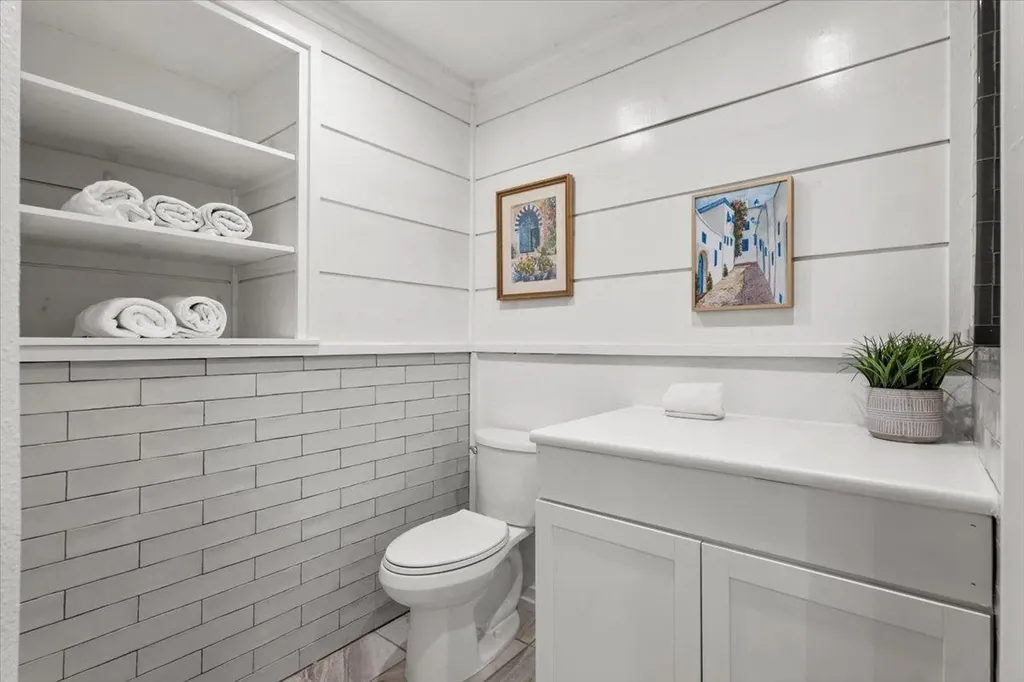 119 Vicinity Trail Spicewood TX 78669