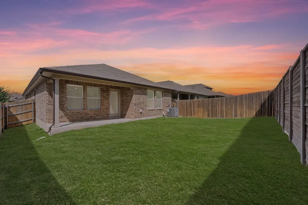 158 Jayden Drive Kyle TX 78640