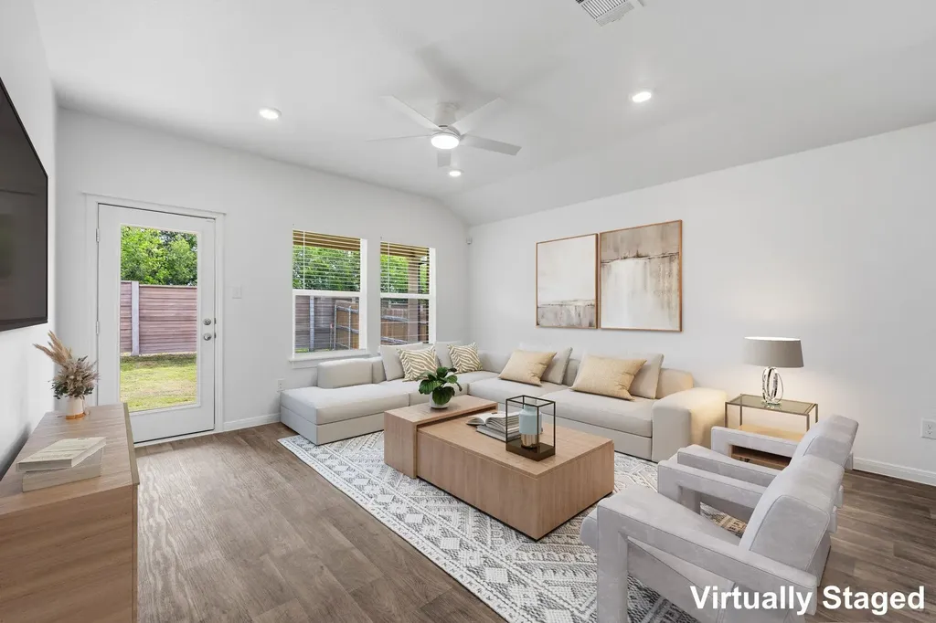 158 Jayden Drive Kyle TX 78640