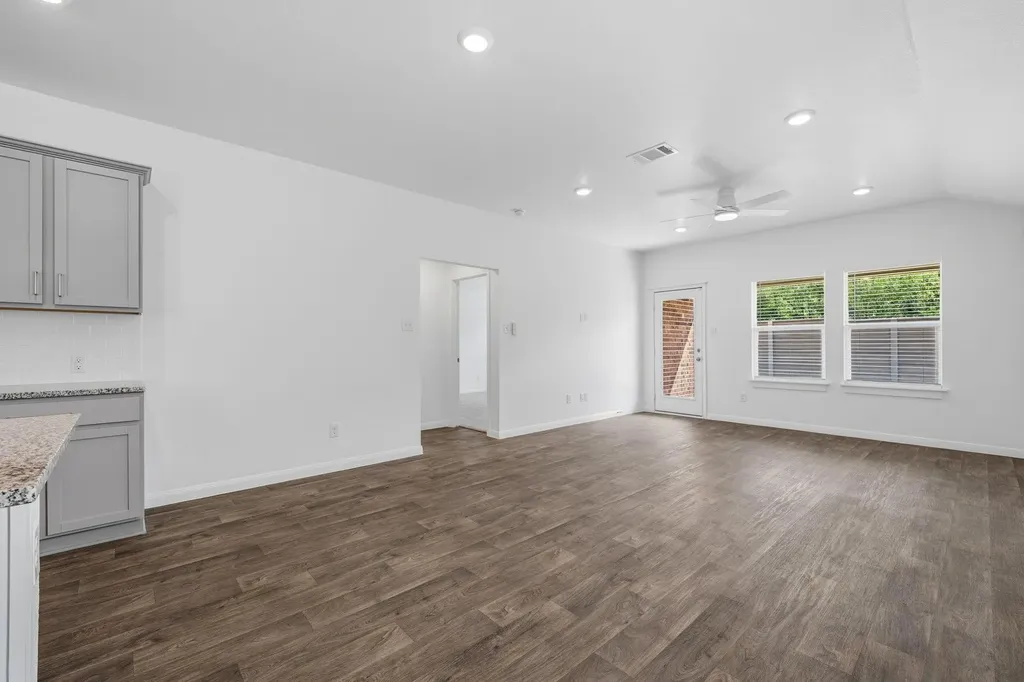 158 Jayden Drive Kyle TX 78640