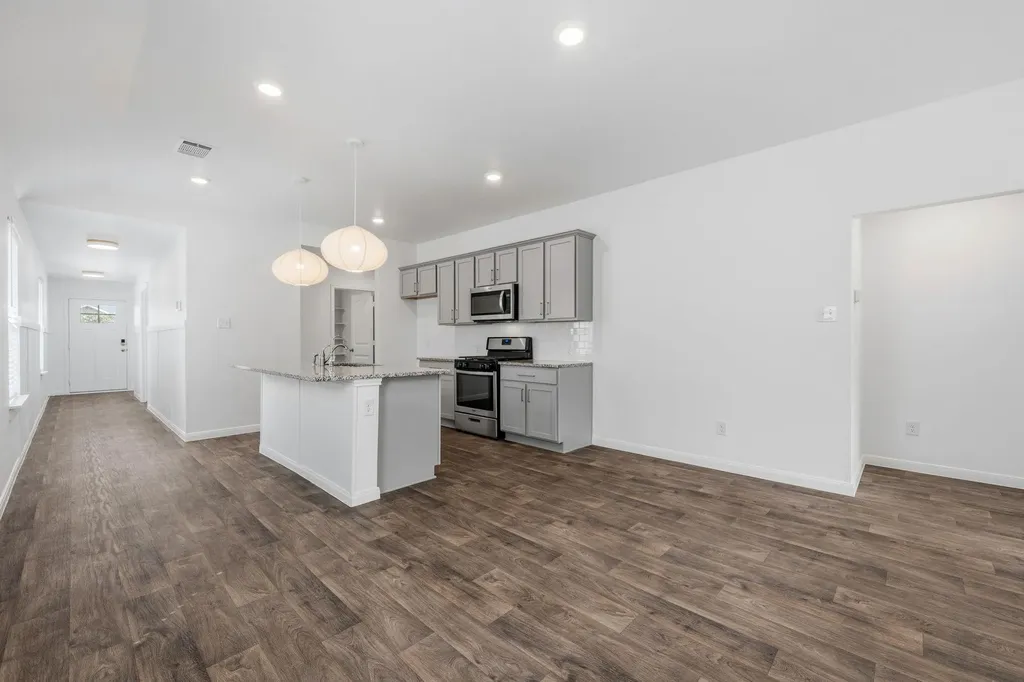 158 Jayden Drive Kyle TX 78640