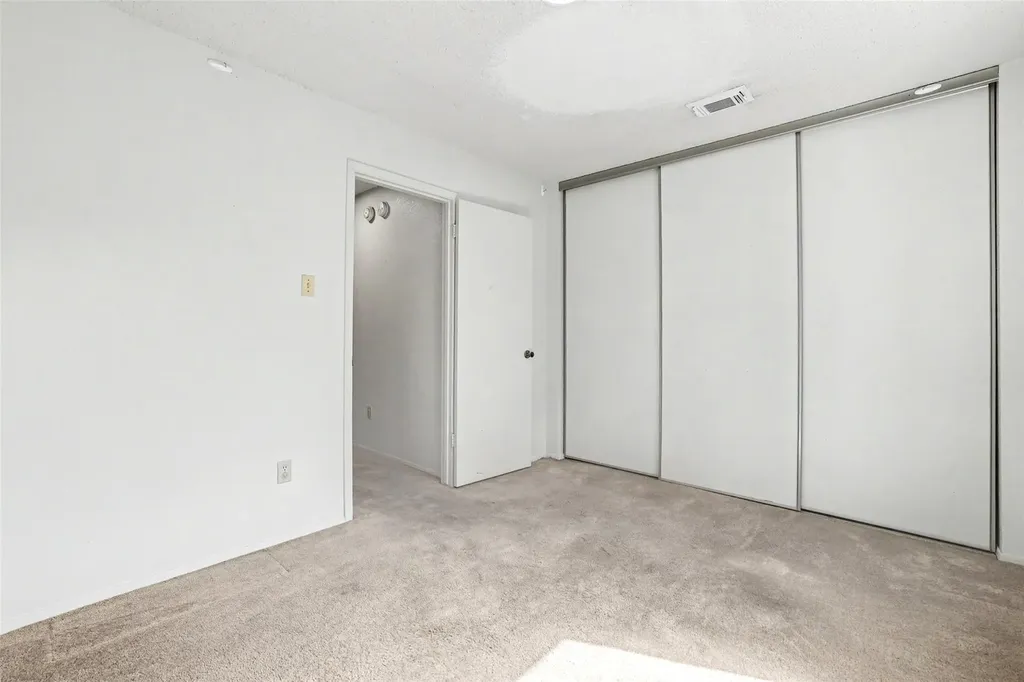 16819 Whitebrush Loop Austin TX 78717