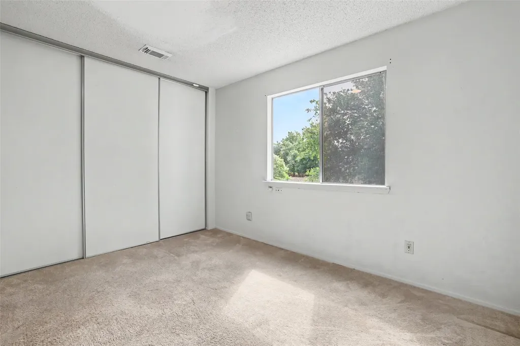 16819 Whitebrush Loop Austin TX 78717