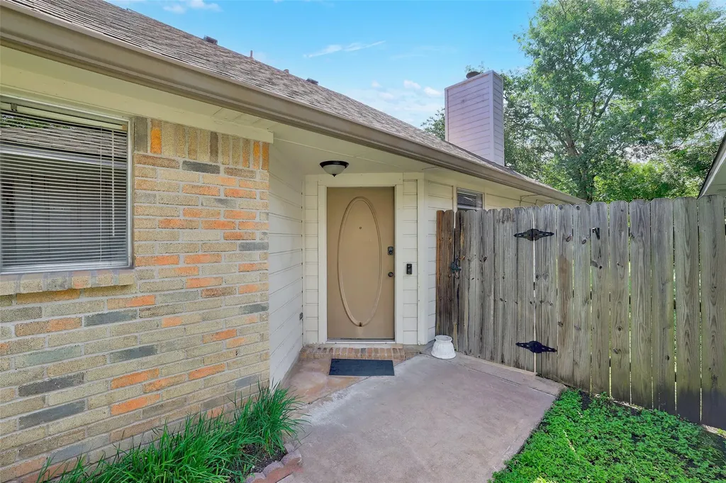 16819 Whitebrush Loop Austin TX 78717
