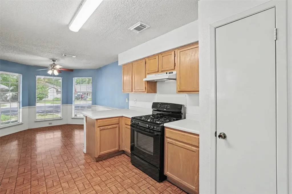 16819 Whitebrush Loop Austin TX 78717