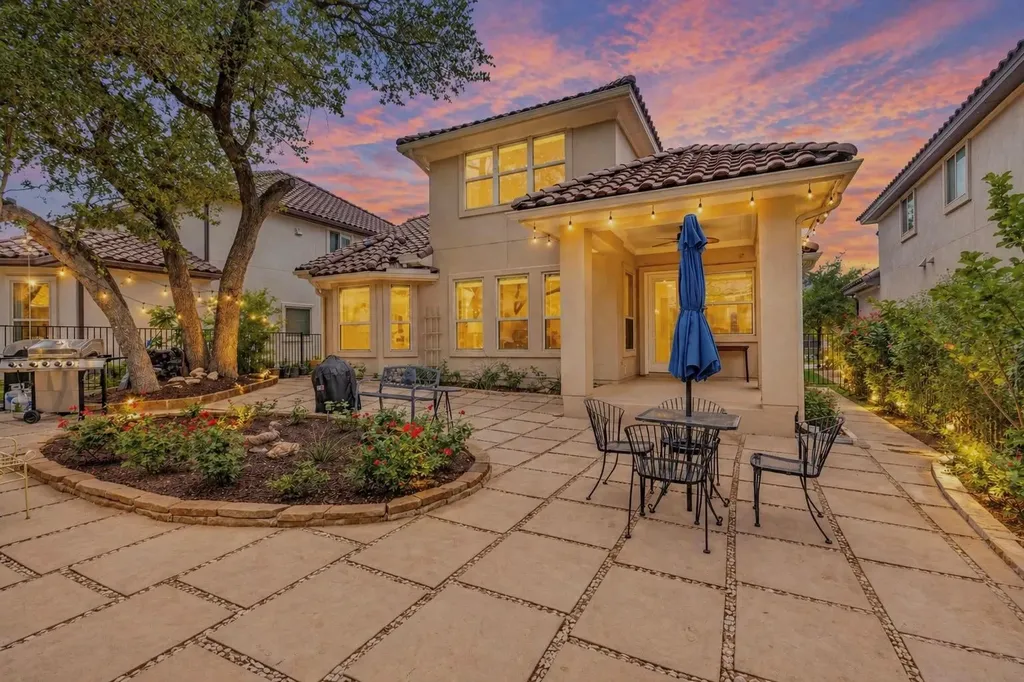 11904 Viscaya Way Austin TX 78726