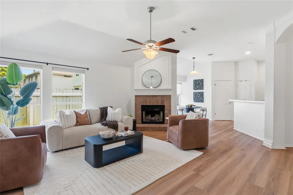 2307 Loquat Lane Round Rock TX 78664