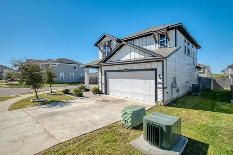 340 Black Opal Drive Jarrell TX 76537
