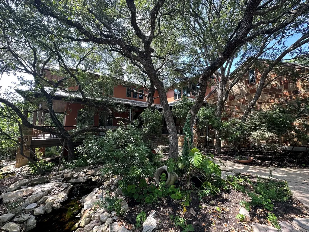2501 Stratford Drive Austin TX 78746