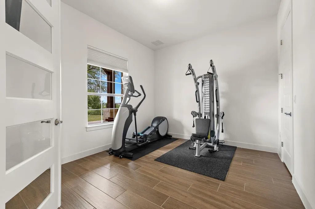 1905 Mazarro Drive Leander TX 78641