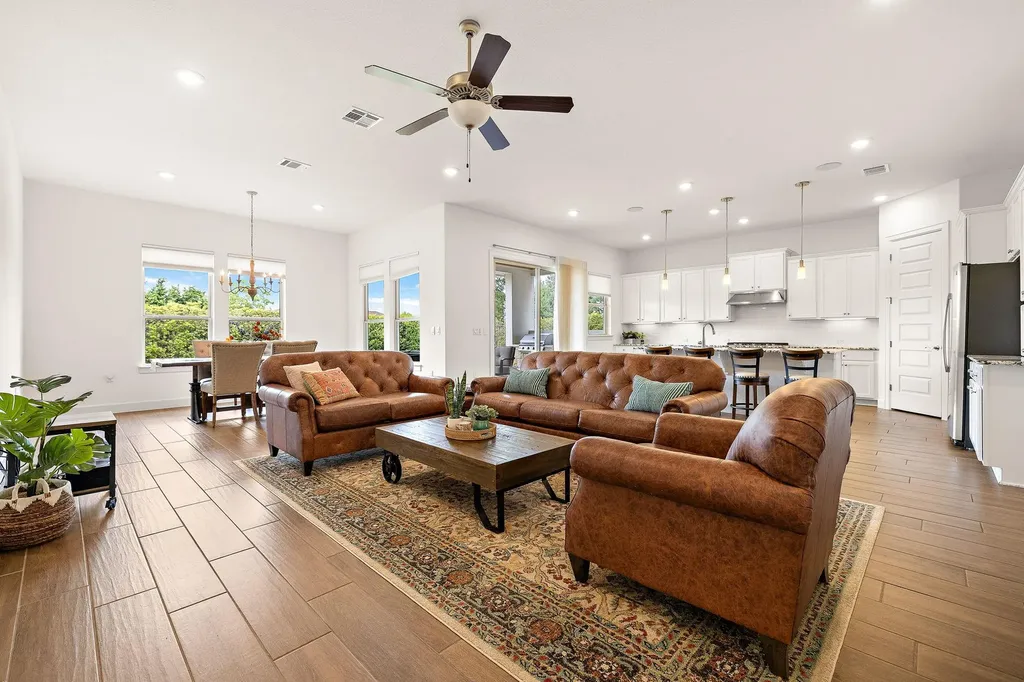 1905 Mazarro Drive Leander TX 78641