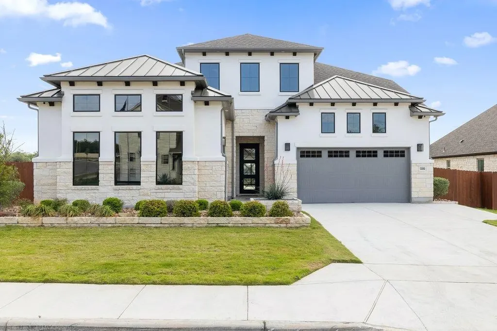 1300 Shelby Lane Georgetown TX 78628
