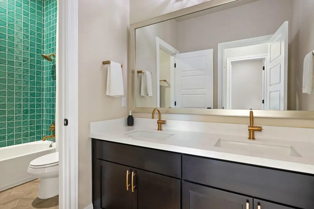 1300 Shelby Lane Georgetown TX 78628