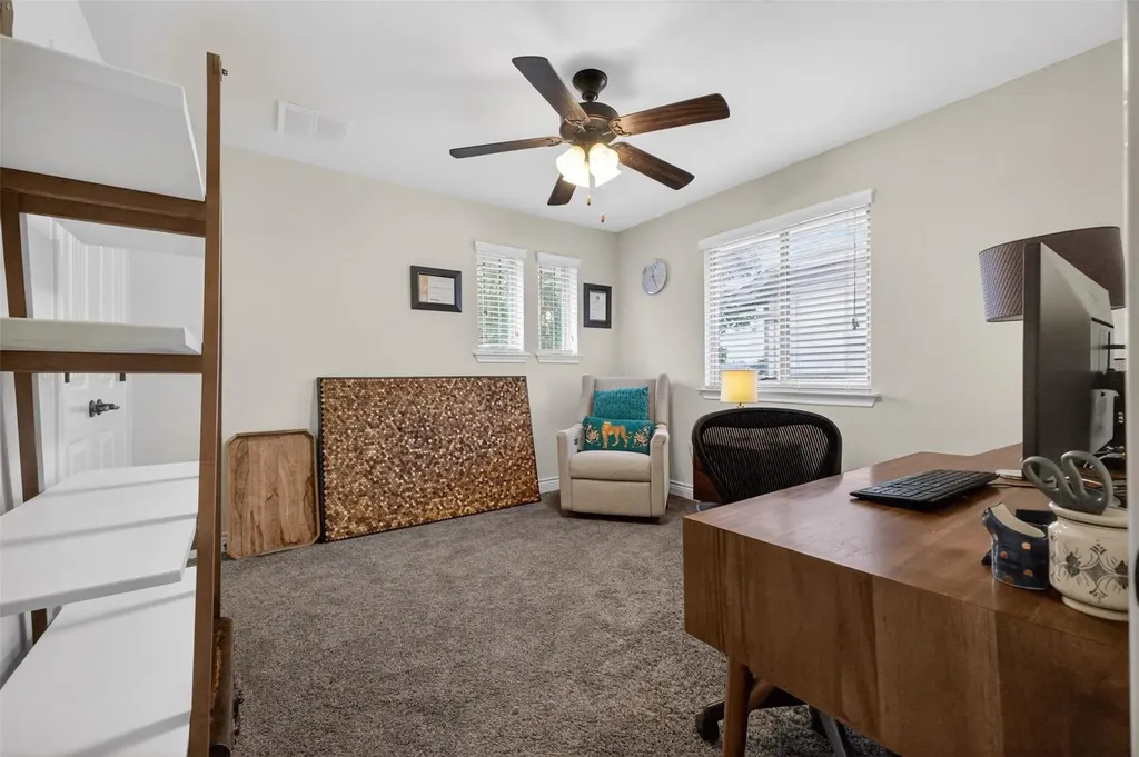 2316 Forsam Bend Austin TX 78725