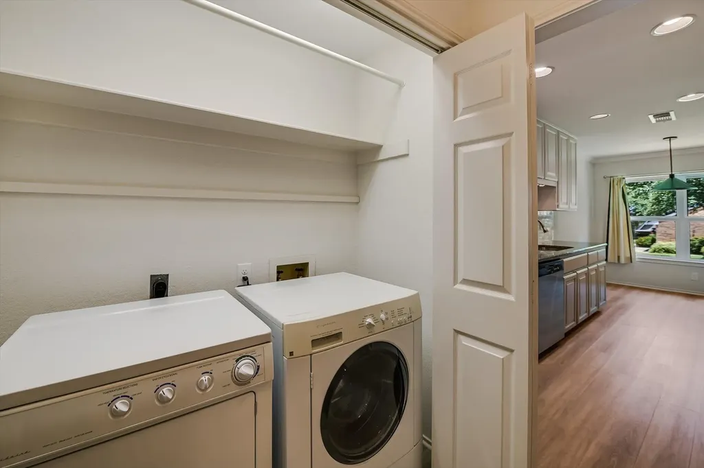 7911 Cavalry Court Austin TX 78731