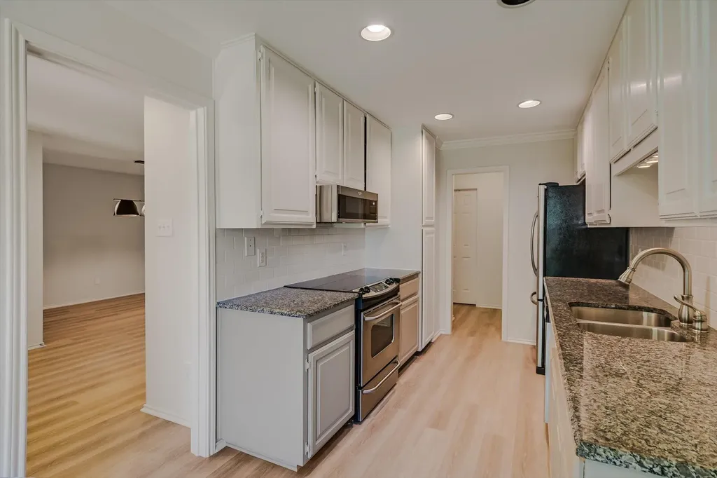 7911 Cavalry Court Austin TX 78731