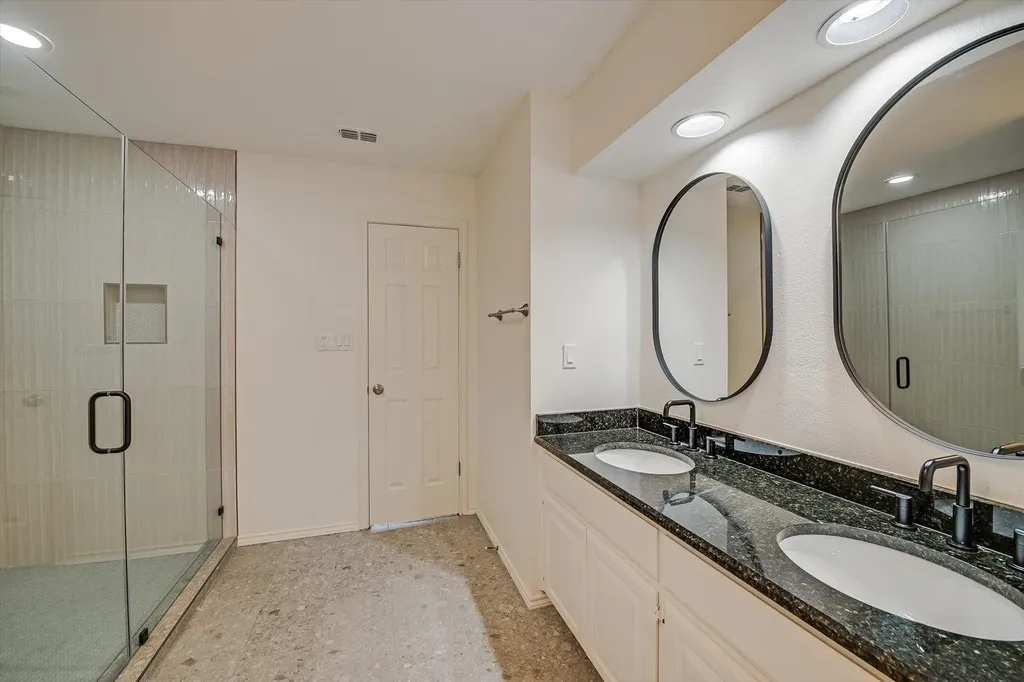 7911 Cavalry Court Austin TX 78731