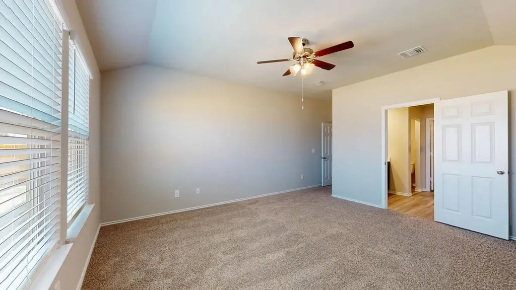 513 Hector Loop Georgetown TX 78626