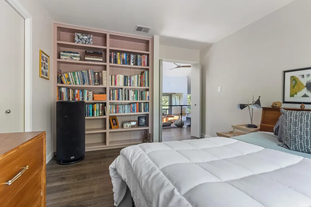 6106 Mountainclimb Drive Austin TX 78731