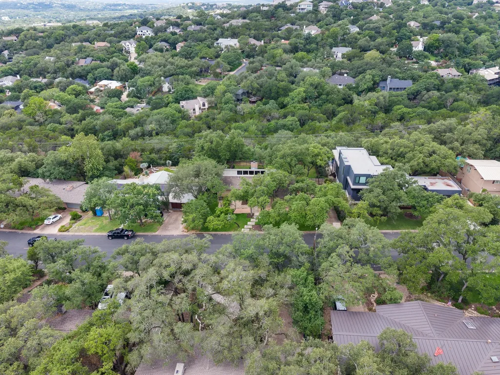 6106 Mountainclimb Drive Austin TX 78731